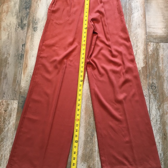 A&F pants - Picture 2 of 4